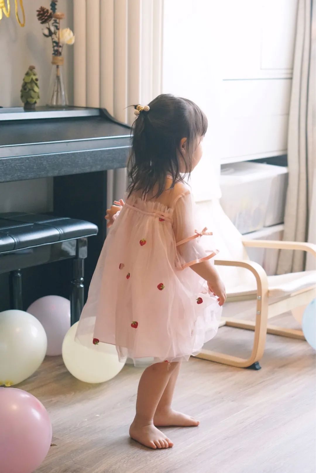 44㎡住三代人，采光差、厨房小都被解决，她家的空间榨干术太绝