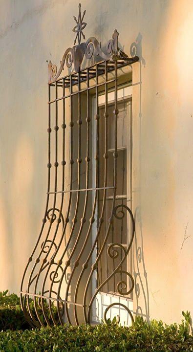 装修隐形防盗网,为什么不建议防盗网装修