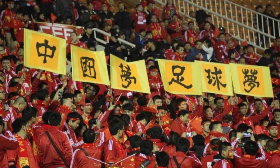 这是有多大的仇,名哨金京元被殴打