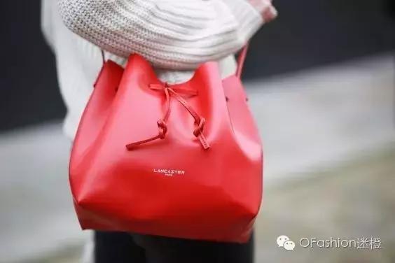 背了很多年的包,背了好几年的包