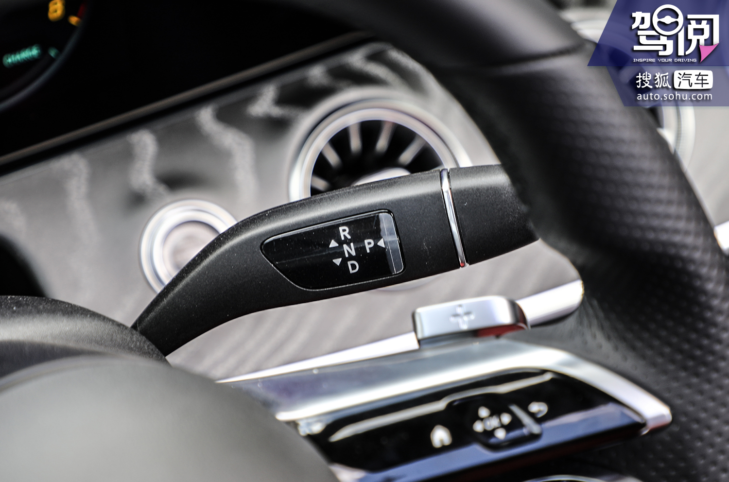 最新款奔驰e颜值,新款奔驰e260coupe硬顶敞篷