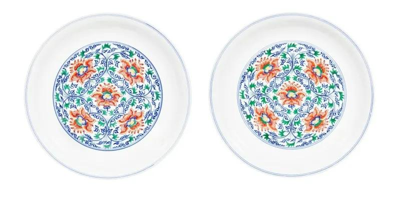 苏富比拍卖乾隆粉彩官窑细部,2019苏富比拍卖乾隆珐琅彩瓶