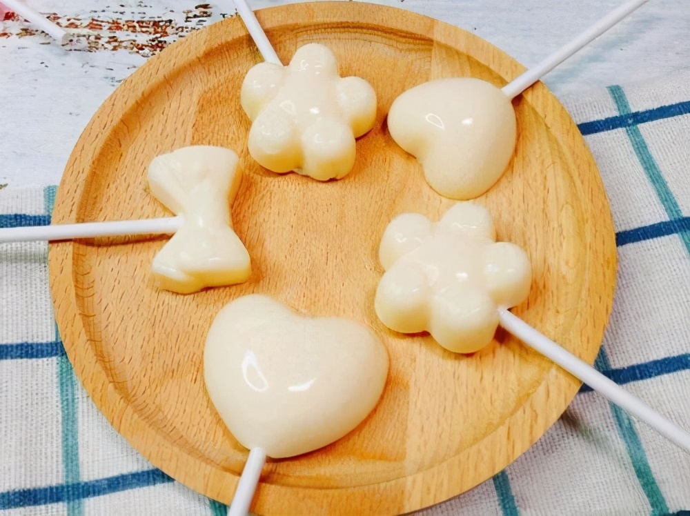 网红奶酪棒吃了对孩子有营养吗,儿童奶酪棒有必要给孩子吃吗