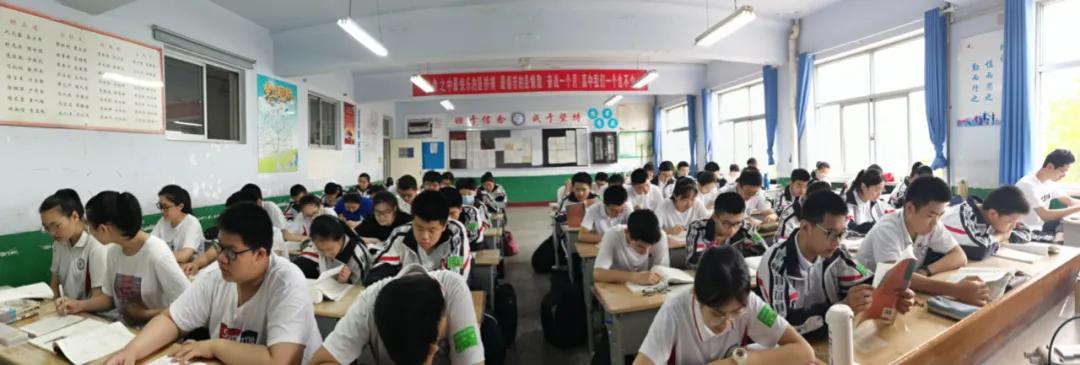 德州五中的简介,德州五中运动会