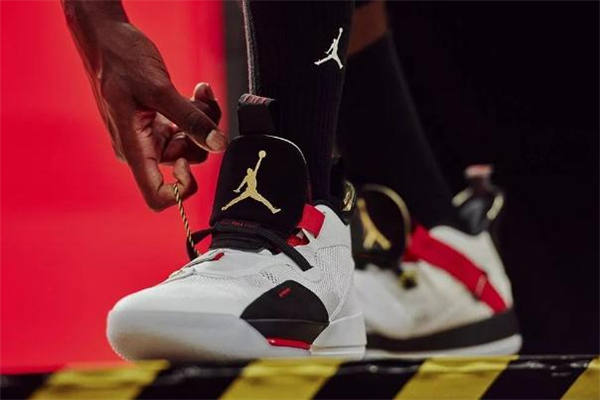 aj35联名篮球鞋,aj35相似的鞋