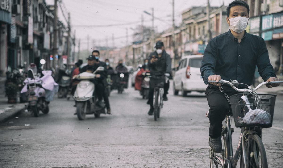 这次疫情对西方的看法,我们今年面临的疫情形势