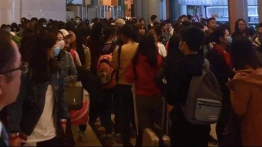 假鞋假包假化妆品,假九价疫苗香港