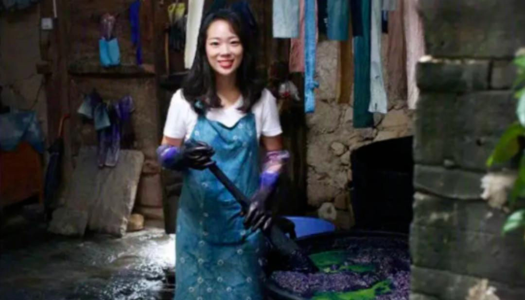 阿朵闺蜜“心疼”小三：你们异地恋这四年，辛苦了​