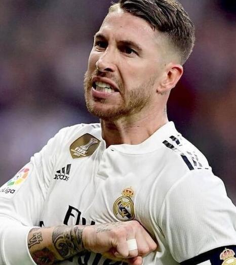 欧战比赛专治各种嘲讽：嘲讽对手的球员全部经历打脸的痛苦！