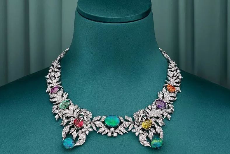 盘点贵到离谱的奢侈品,盘点贵得离谱的奢侈品