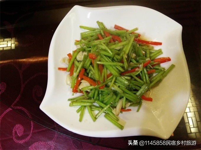 安徽省黟县宏村景区听雨楼客栈,宏村栖梧旅行精选徽派景观民宿