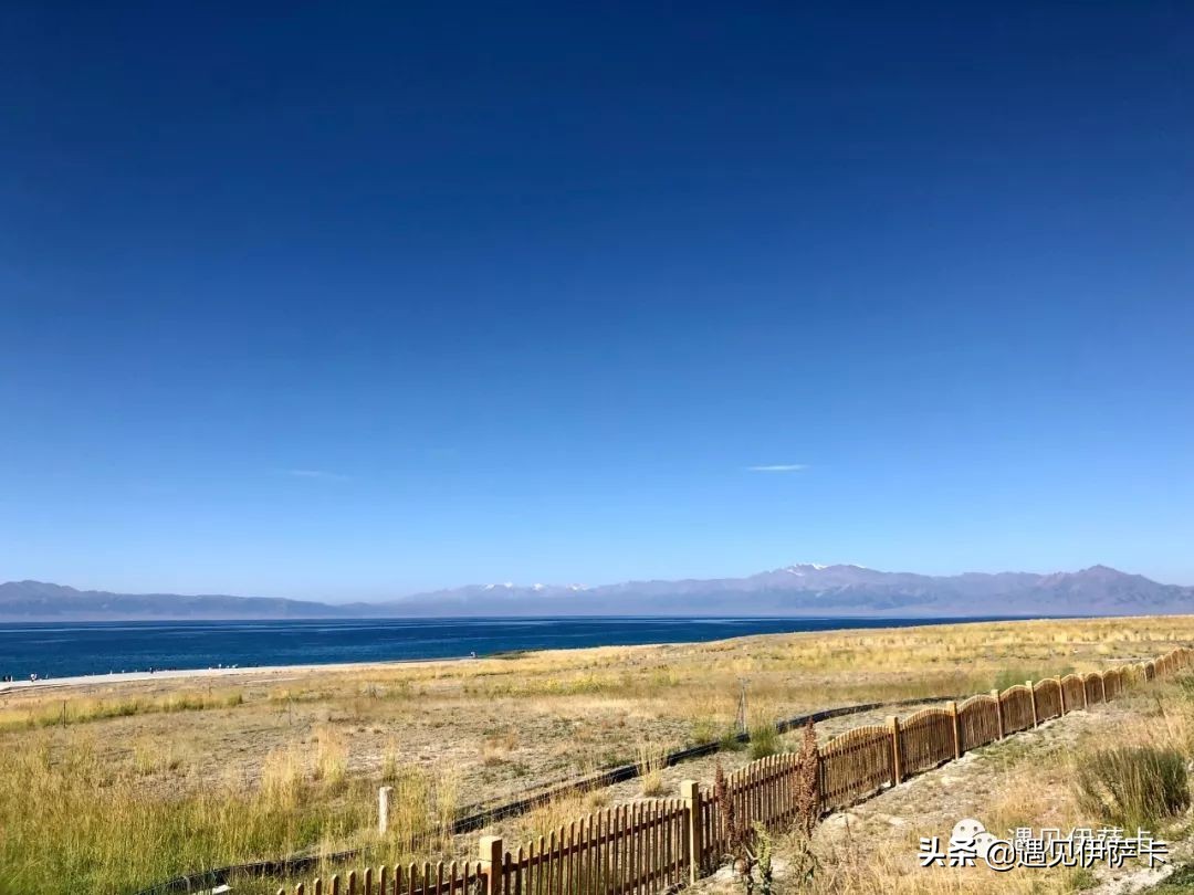 这个湖泊有韵味,有一个神秘而美丽的湖泊