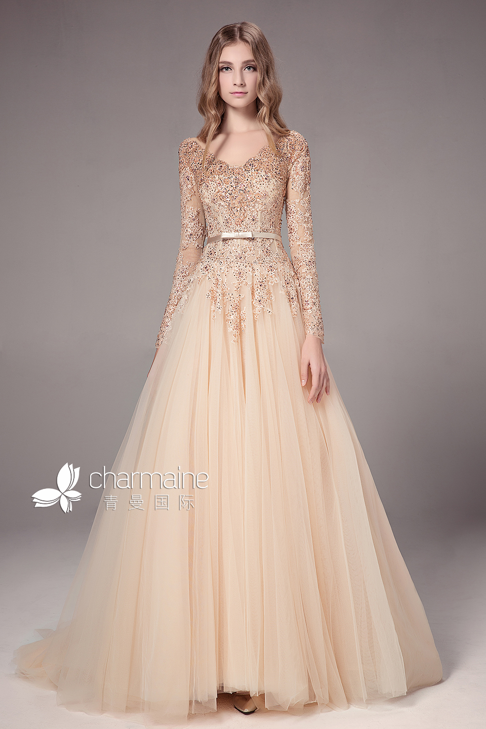 金色敬酒服新娘造型,中式敬酒服新娘礼服金色高级感