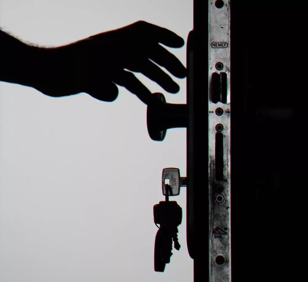 租房黑中介都有什么手段,租房被黑中介坑了该怎么办