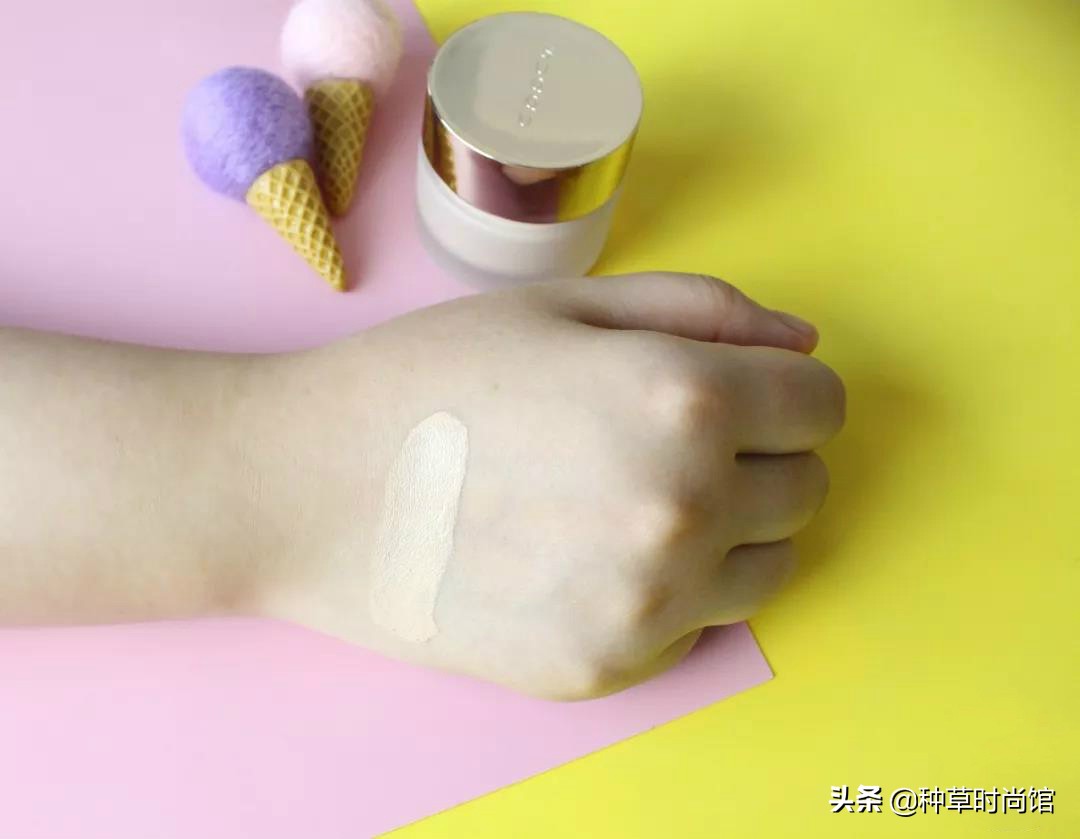 几款很火的贵价粉底测评,测评12块钱粉底液