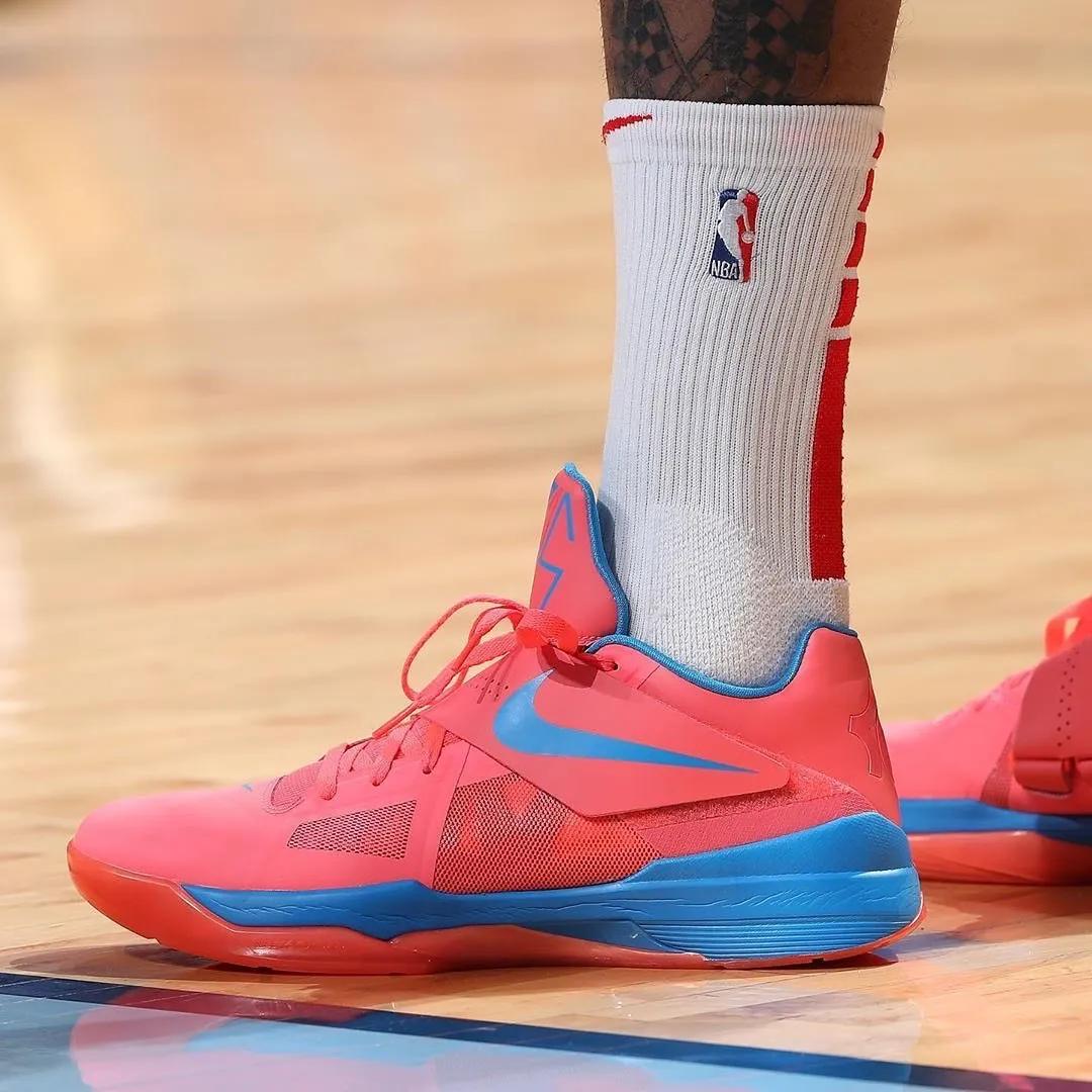 塔克谈最有意义的球鞋,pj塔克上脚最便宜的球鞋