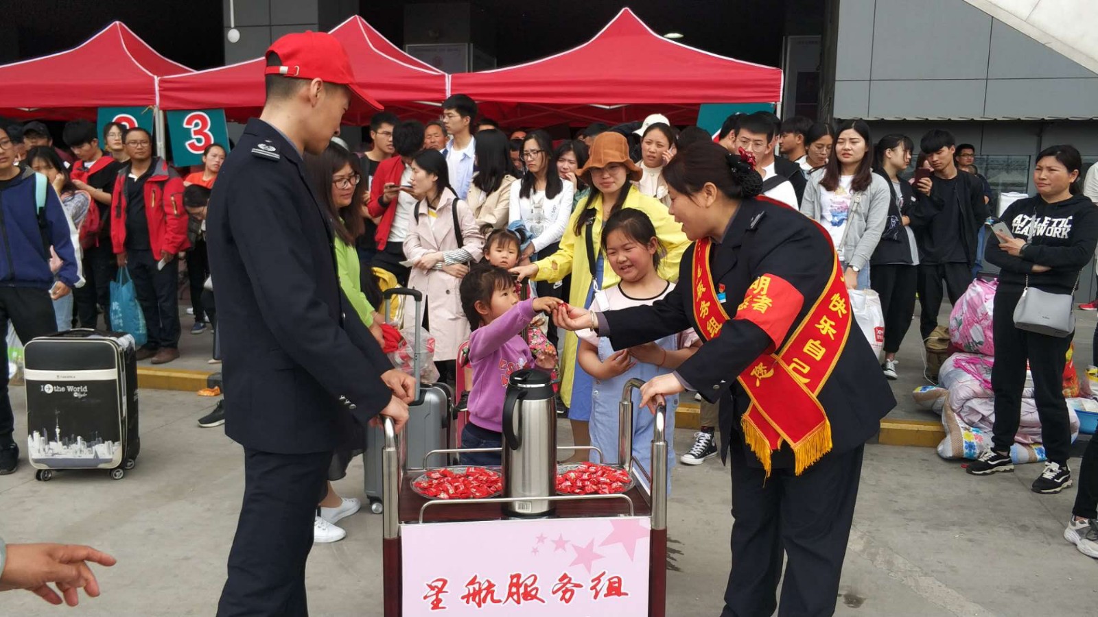 郑州长途汽车站买票小程序,郑州长途汽车站网上购票进站流程