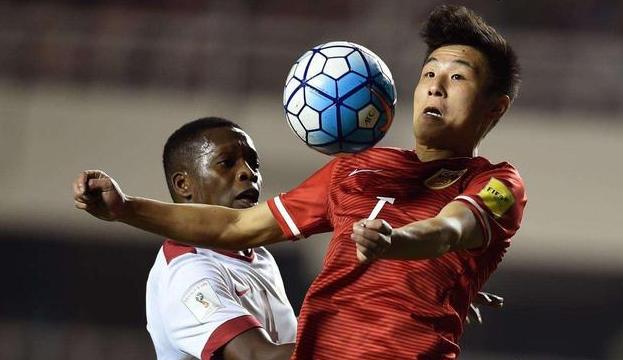 武磊凌空抽射破门完整版,武磊一脚长传赵博胸部停球