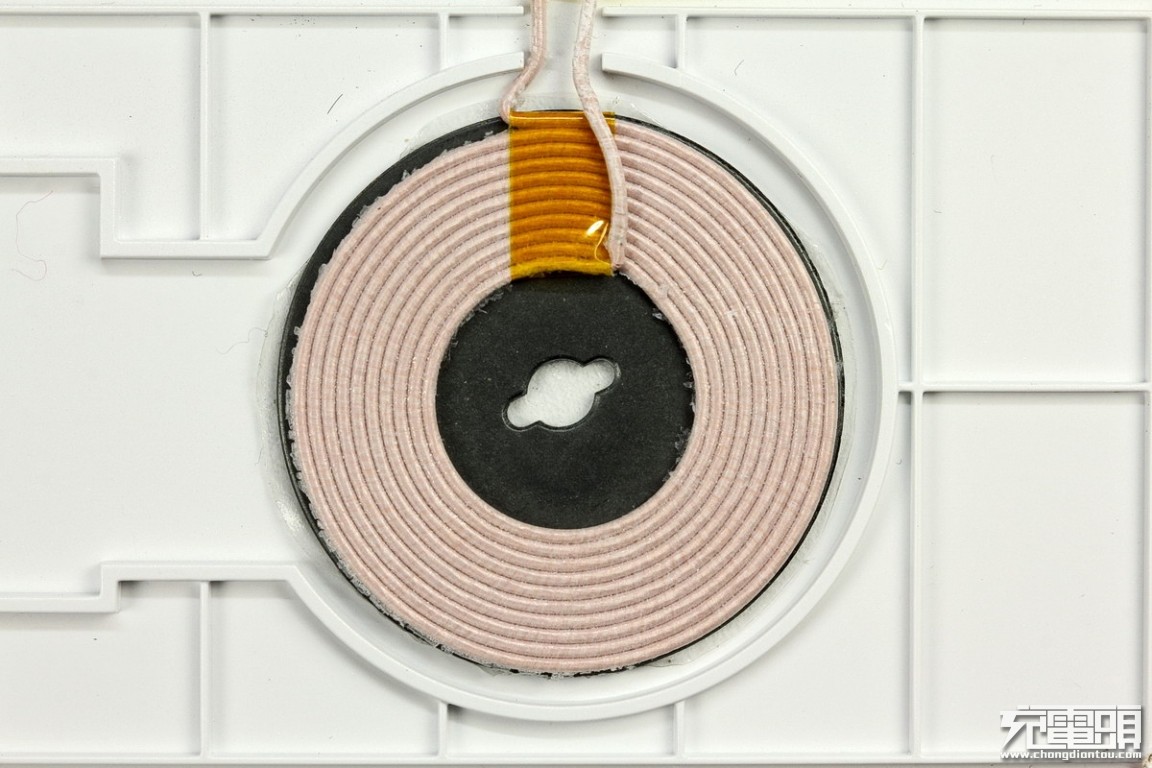 摩米士无线充电电源,摩米士无线充电