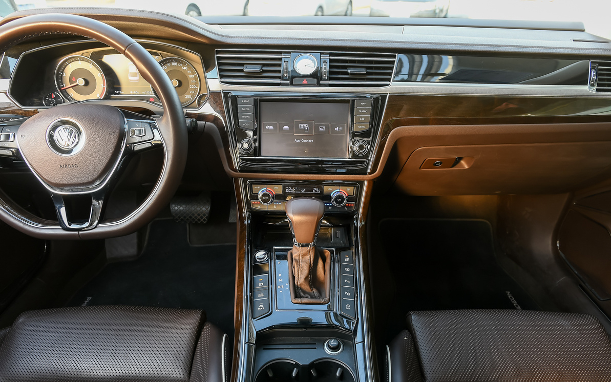 大众辉腾降价最新消息,新款大众小辉腾多少钱