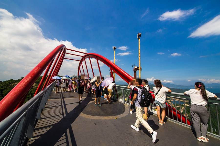 欧式公主风豪华酒店，华侨城瀑布酒店房+餐+票仅499