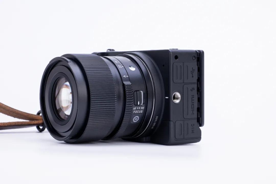 16-35f2.8镜头拍摄效果,28mmf2.8镜头适合拍什么