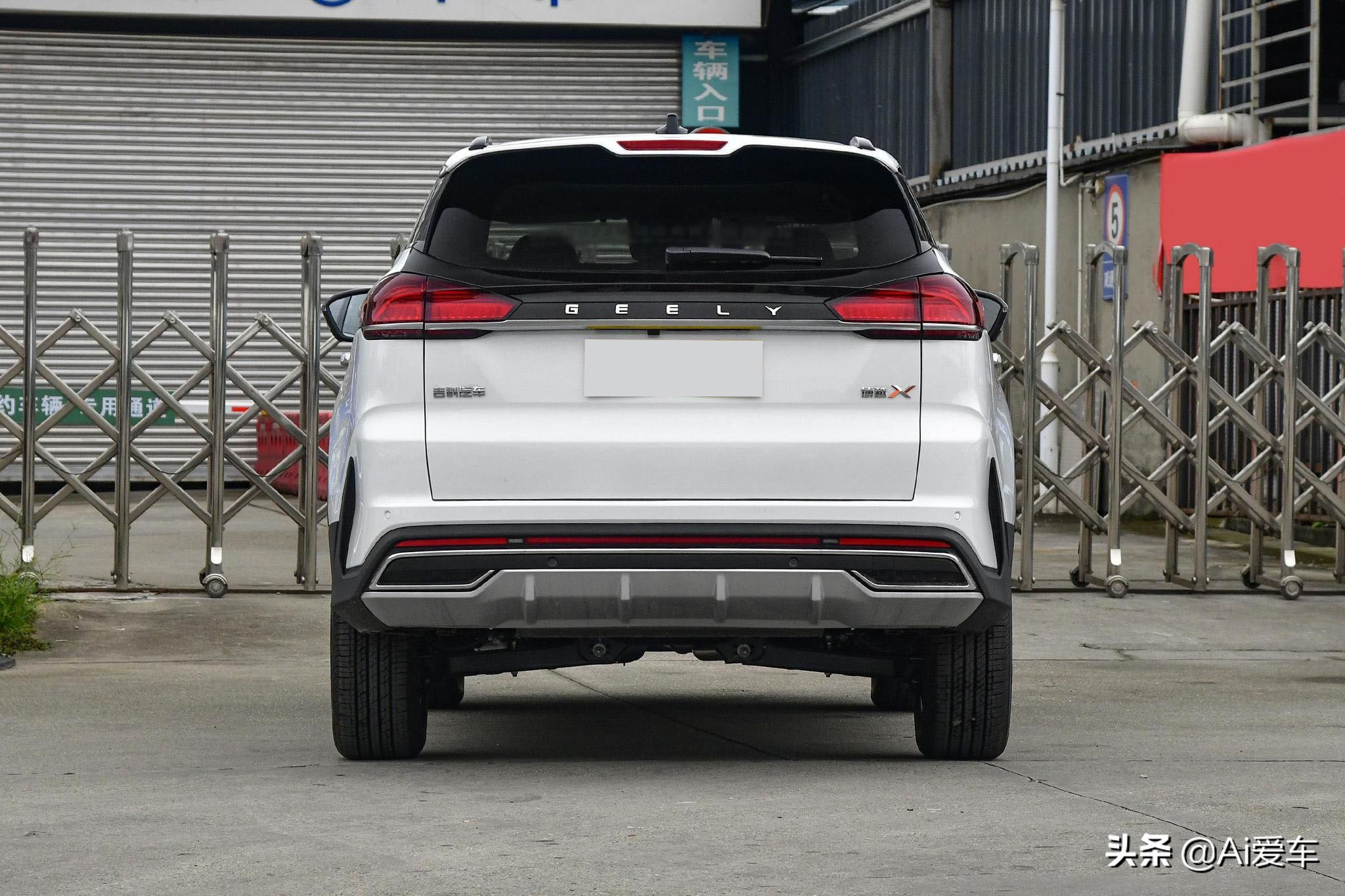 2020款吉利博越1.8t自动suv落地价,省油空间大动力足价格便宜的suv