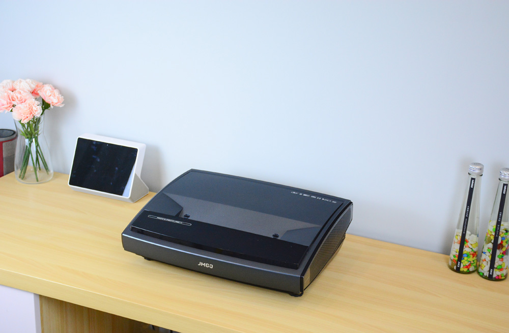 激光电视坚果极米,坚果su4k评测和坚果u1