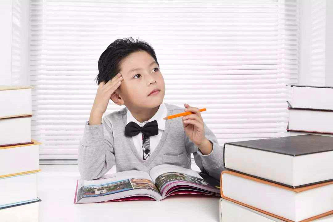 孩子爱走神怎么办,孩子喜欢走神怎么教育