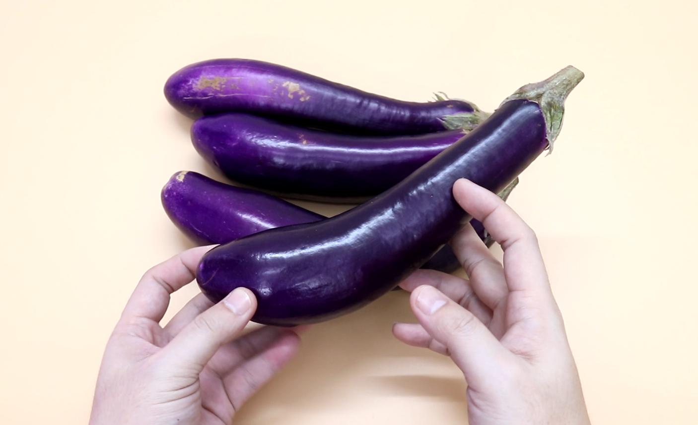 茄子买什么样的最好,买茄子紫色的还是黑色的好