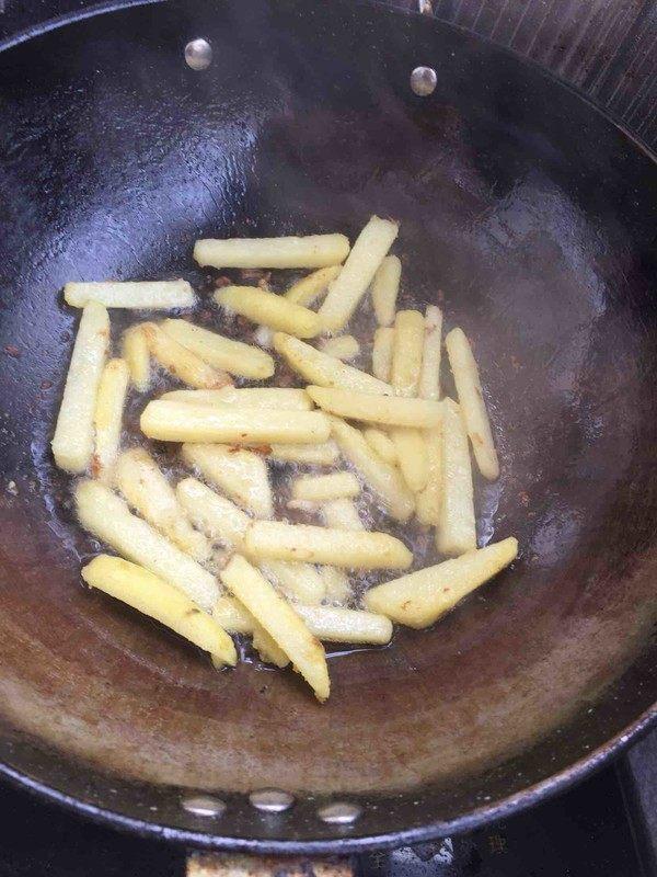 土豆别再炒着吃试试这种新鲜做法,土豆别再炒着吃了这样做比肉都香