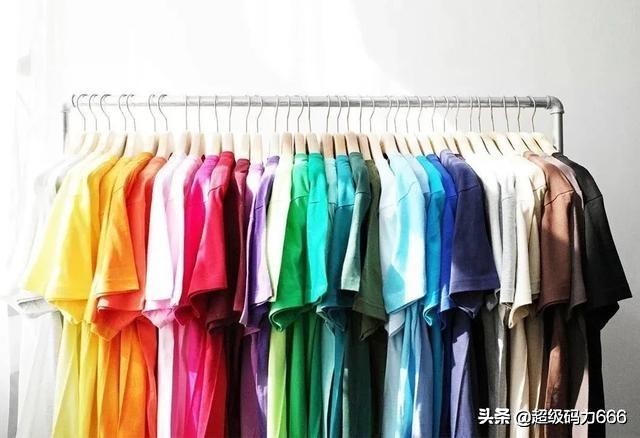 出口日本三件套,出口日本10万件服装