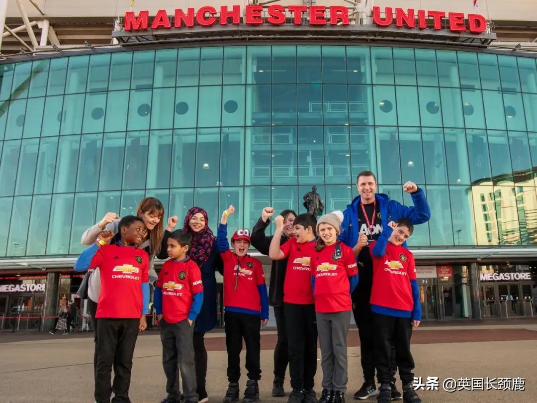 英国著名足球场地在哪里,英国著名足球场地有哪些