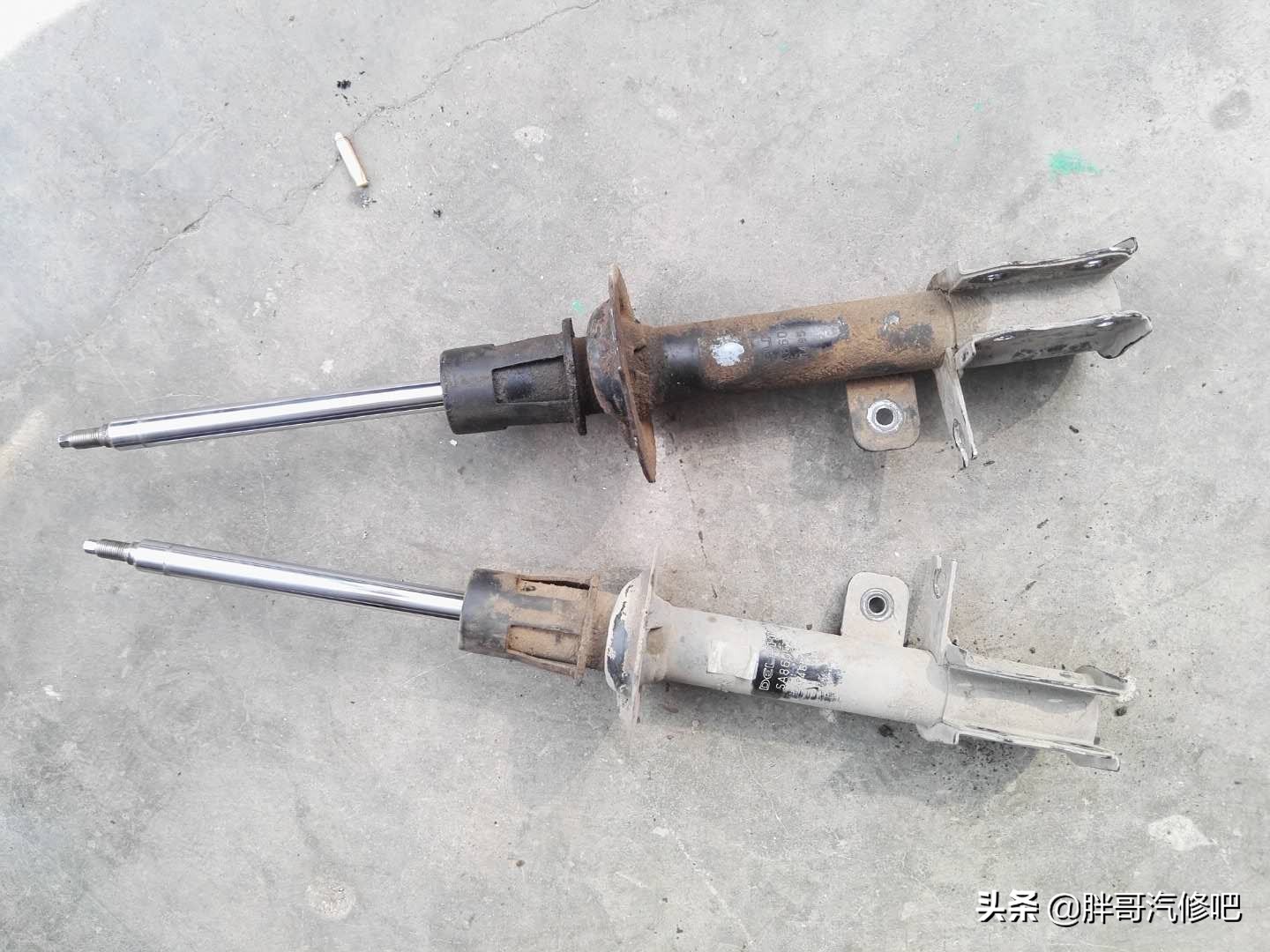 更换减震器怎么走保险,更换减震器教程和注意事项