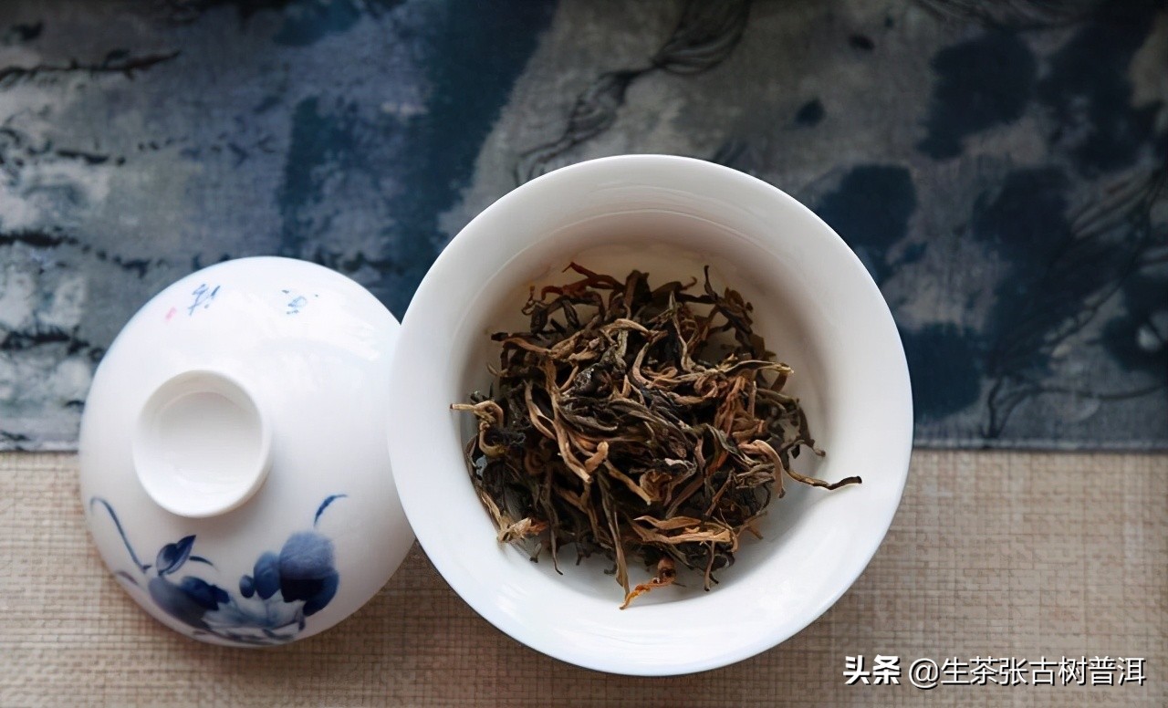 普洱茶的生长环境与产区有哪些,普洱茶的简介