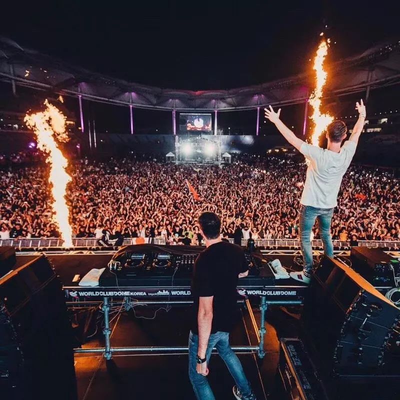 蹦迪攻略南京,第一次去蹦迪怎么装作去过