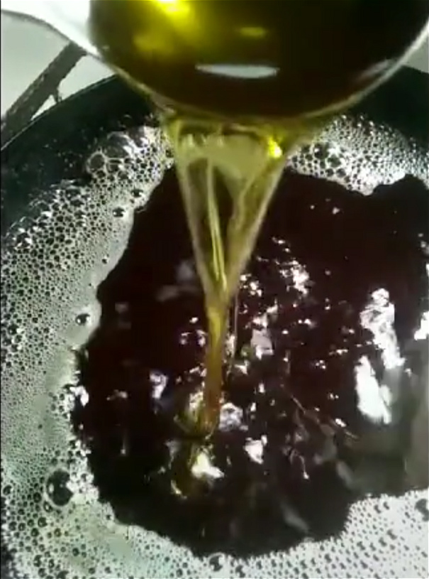 炸花椒油剩下的花椒如何处理,炸花椒油花椒需要泡水吗