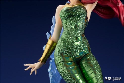 寿屋漫画手办,湄拉发光手办