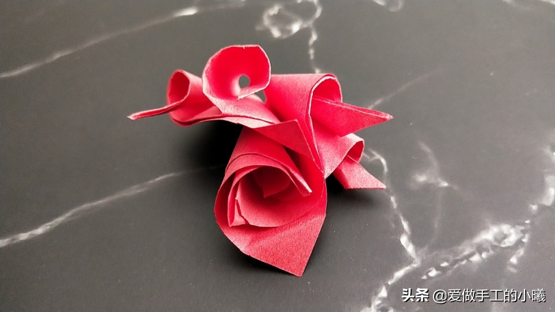 玫瑰花折纸图解,玫瑰花千纸鹤折纸图解