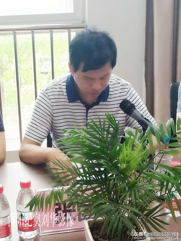 南阳校园足球联赛,校园足球高峰论坛