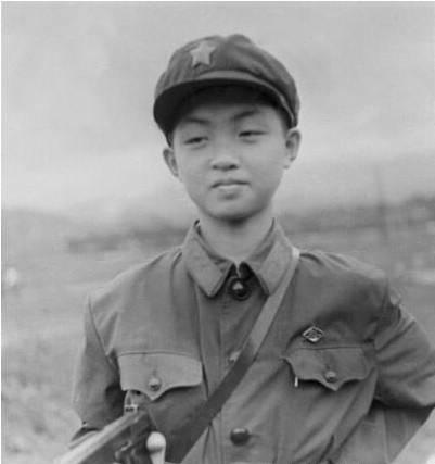 54岁的金星为啥变成男儿身,28岁金星从男性变成女性