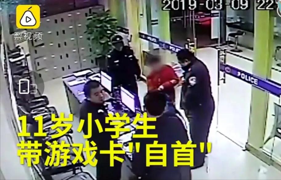 想摧毁一个孩子的自尊心和自信,摧毁一个孩子三次不理他就够了