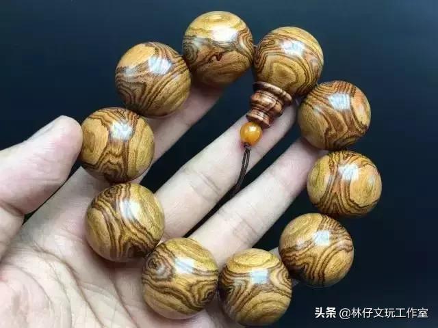 十二生肖配什么文玩,十二生肖戴什么文玩手串