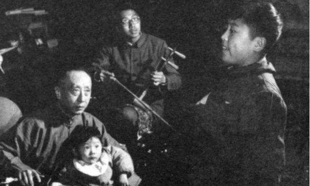 京剧演员怎样吊嗓子练气息,京剧吊嗓子视频教学京剧经典唱段