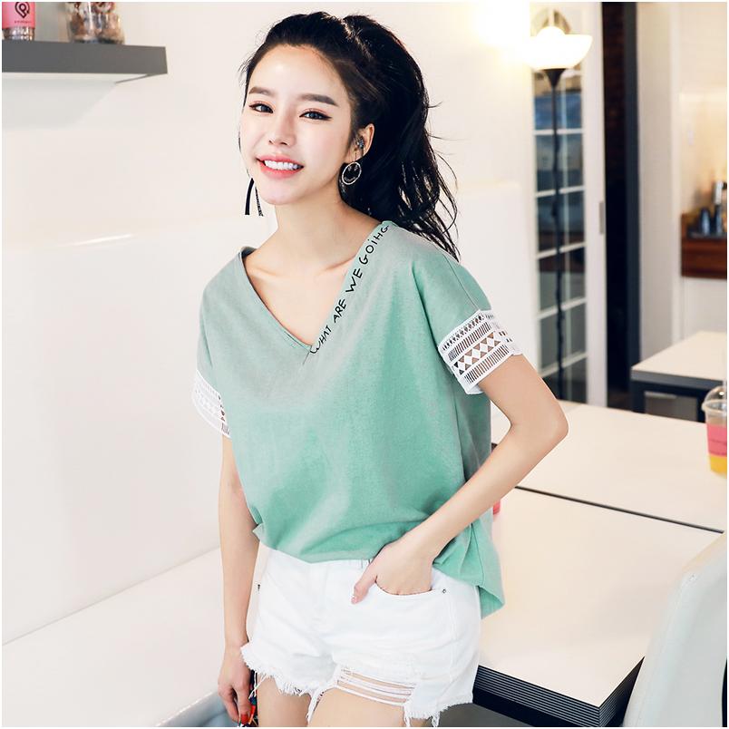 v领时尚显瘦遮肉,v领性感时尚显瘦法则