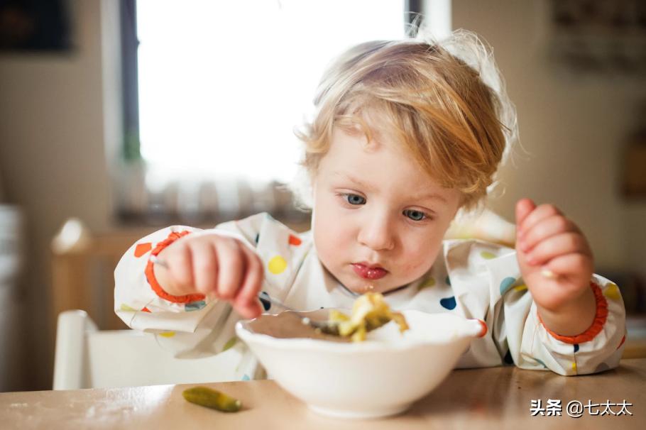 以「湿疹」之名的智商税,除了「大头娃娃」还有什么?