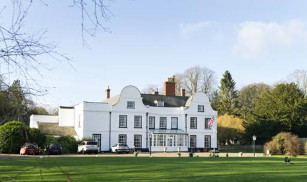 张国荣毕业于英国哪所大学,张国荣留学英国利兹