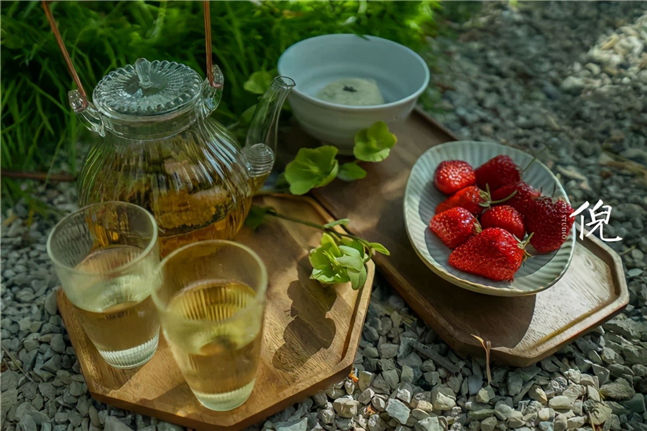 服装设计+花艺设计，只爱百分百纯天然