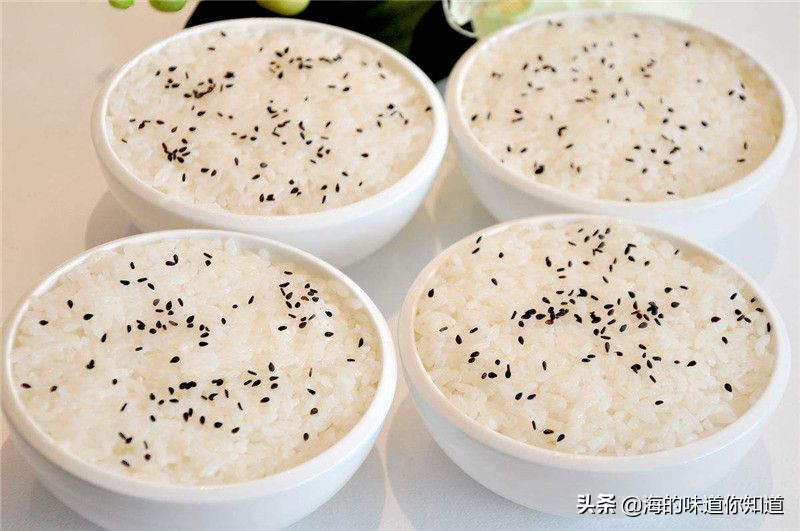 米饭蒸出来有股胶味,米饭发粘