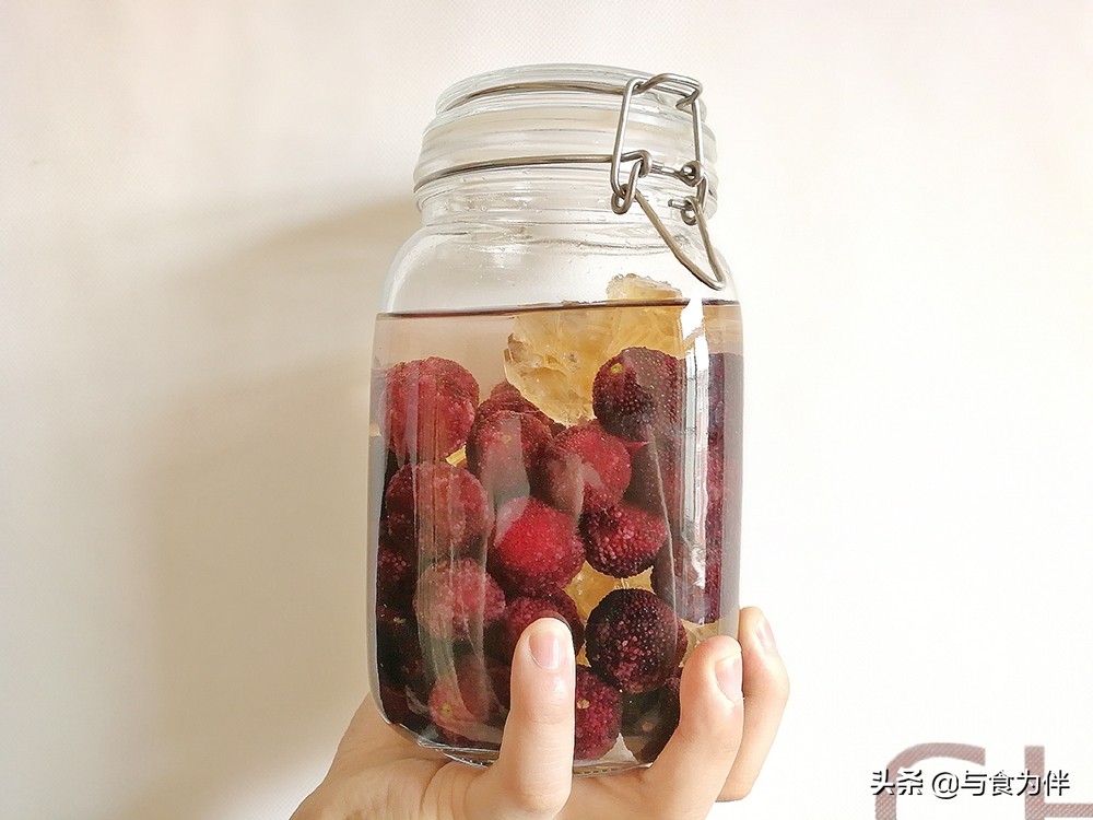 杨梅酒怎么泡才香浓郁又好喝,杨梅酒怎么泡好喝又简单